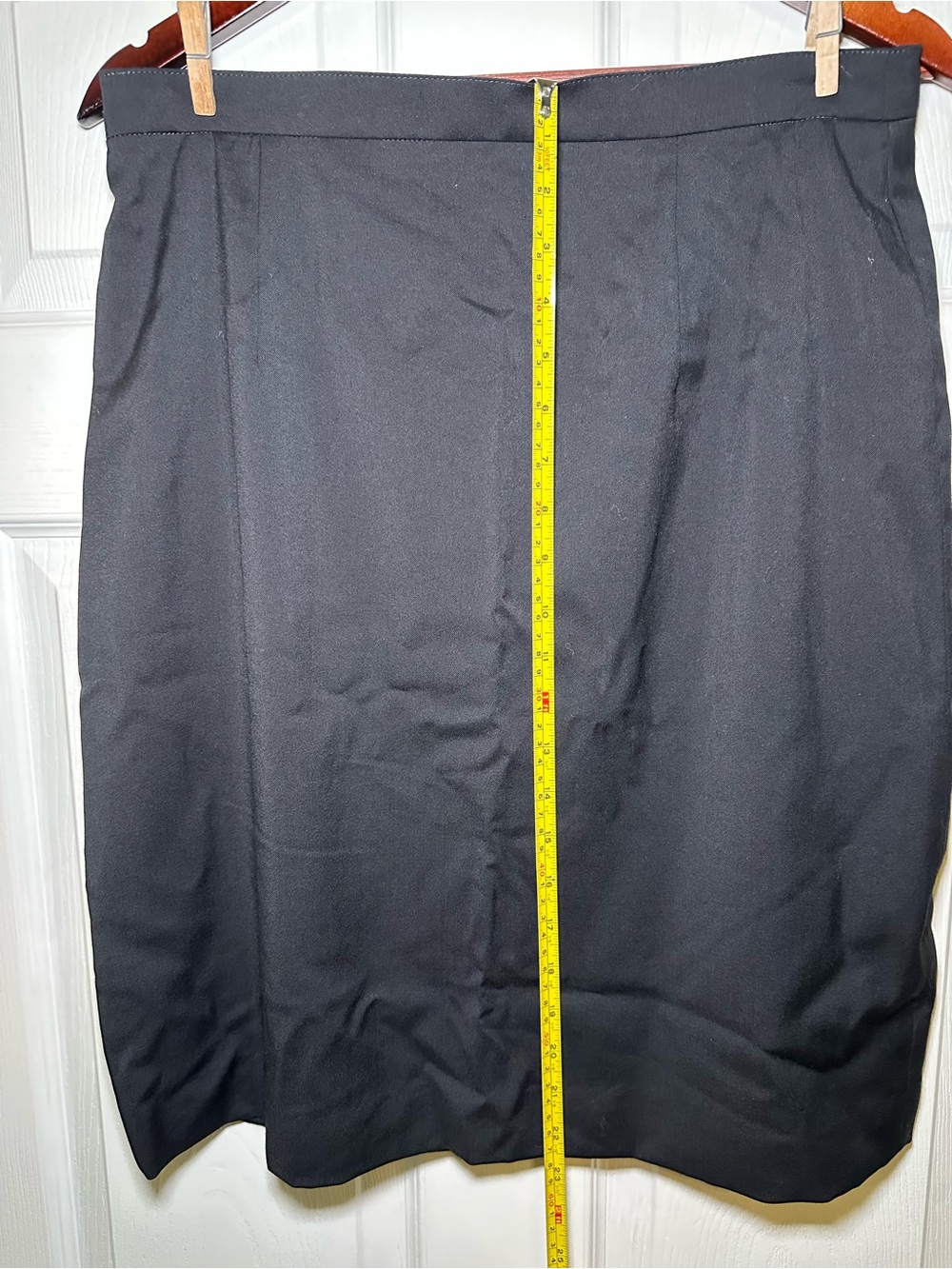 Burberry Black 100% Wool Pencil Skirt | Tailored Knee Length Fully Lined Size M - Picture 6 of 9